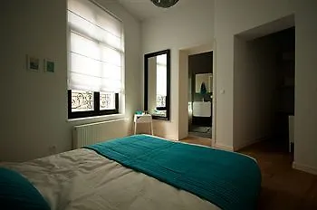 Grand Apartment *